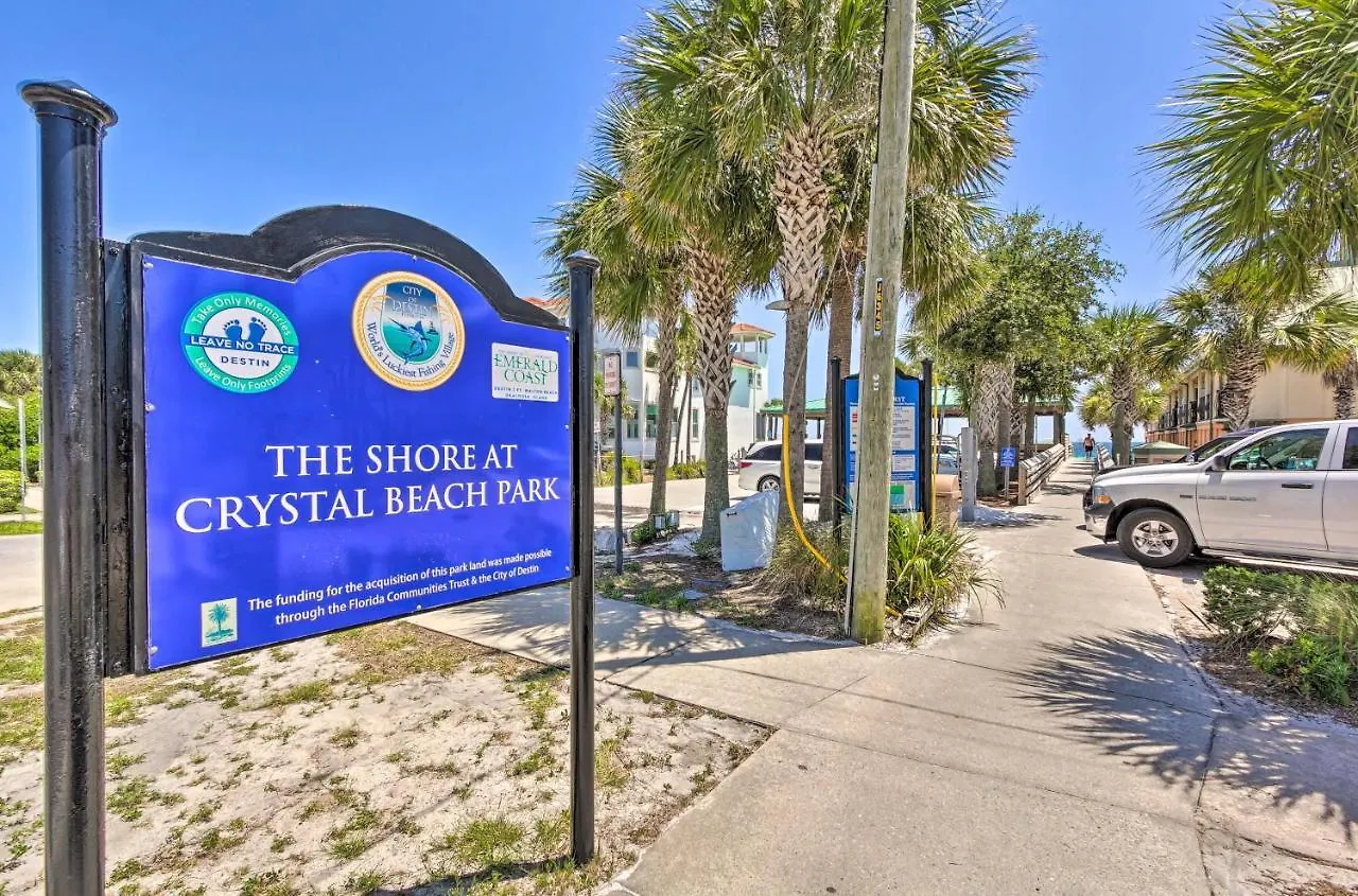 Grand Getaway - Walk A Block To The Beach! Destin