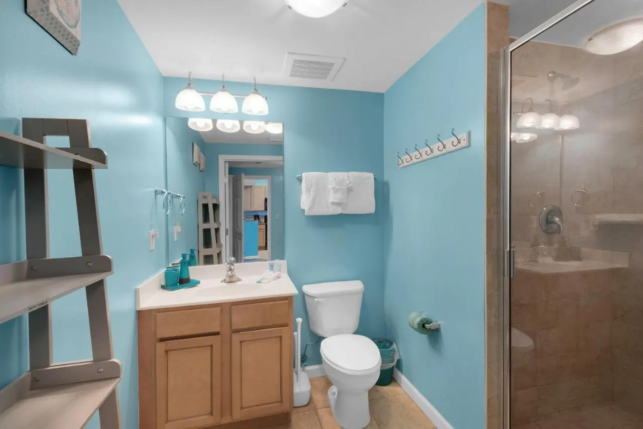 Palms #2613 Jr. 2br *