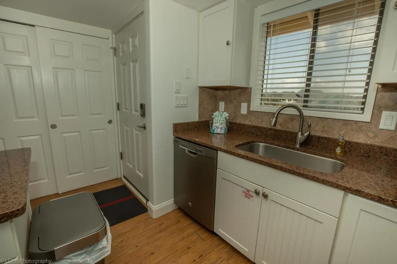 Sandpiper Cove 2123 * دستين