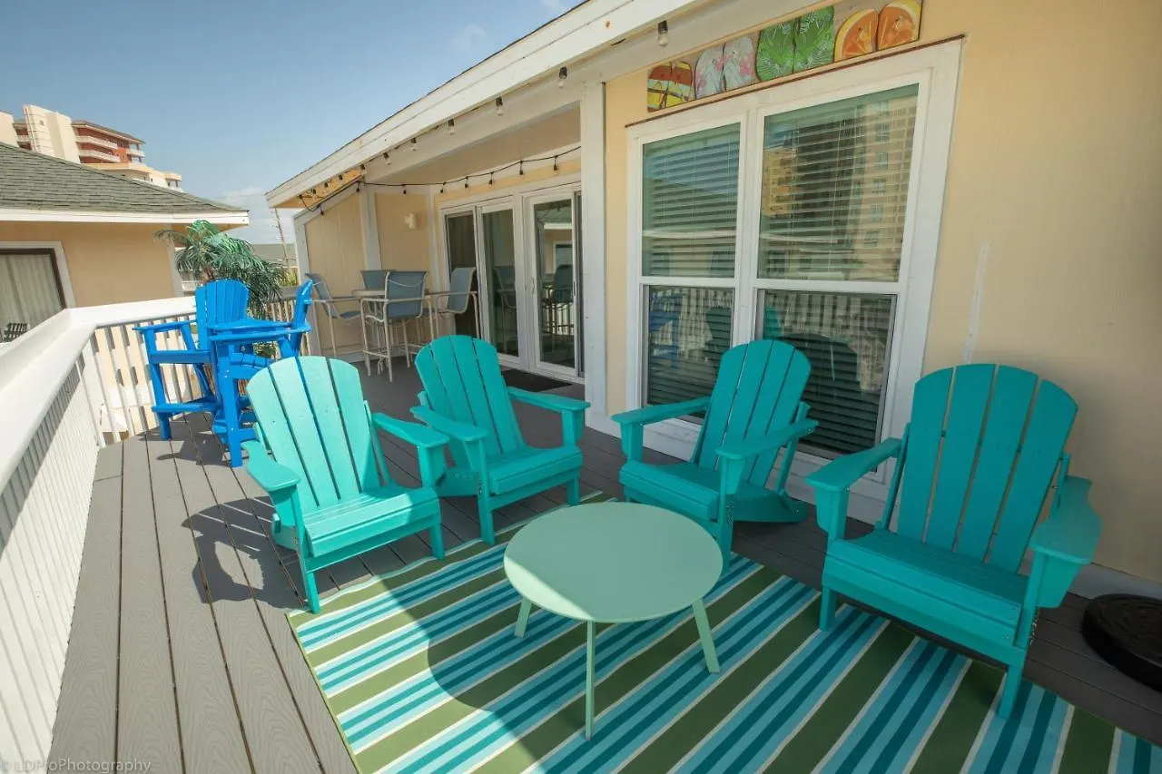 Sandpiper Cove 2123 *