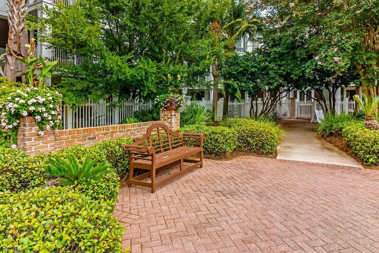 Sandestin Baytowne Wharf 449 Market St * דסטין