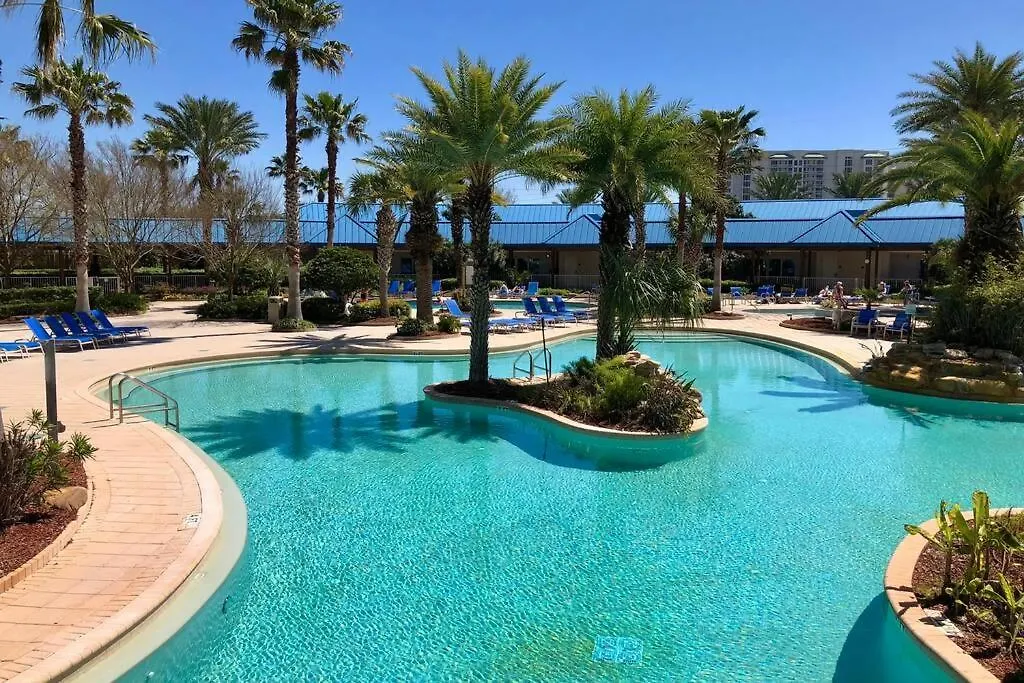 Pool Paradise With 75
