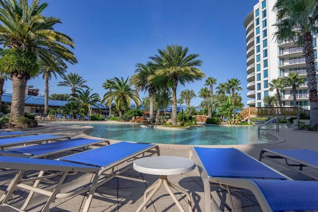 Pool Paradise With 75