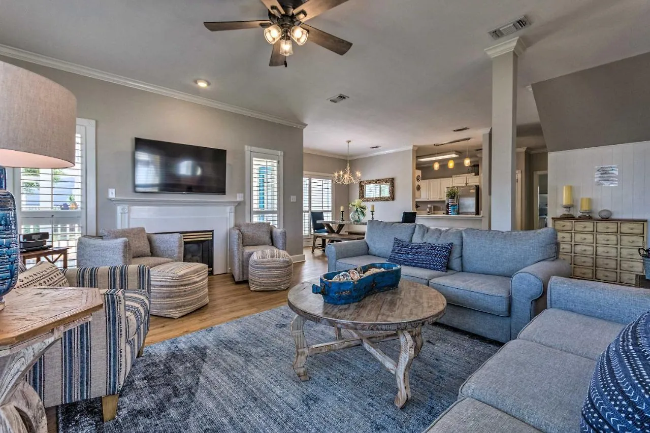 Holiday home Grand Getaway - Walk A Block To The Beach! Destin
