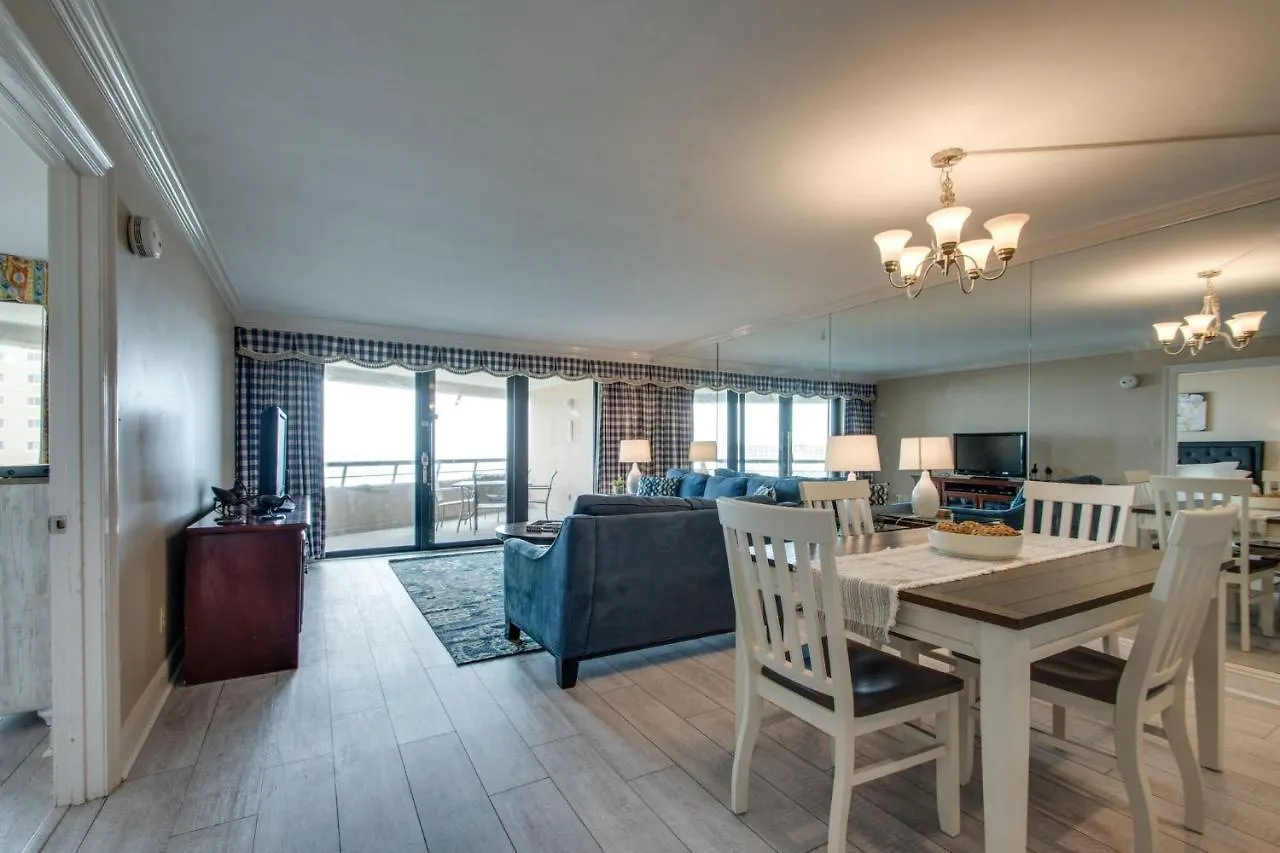 Elite Paradise Apartment