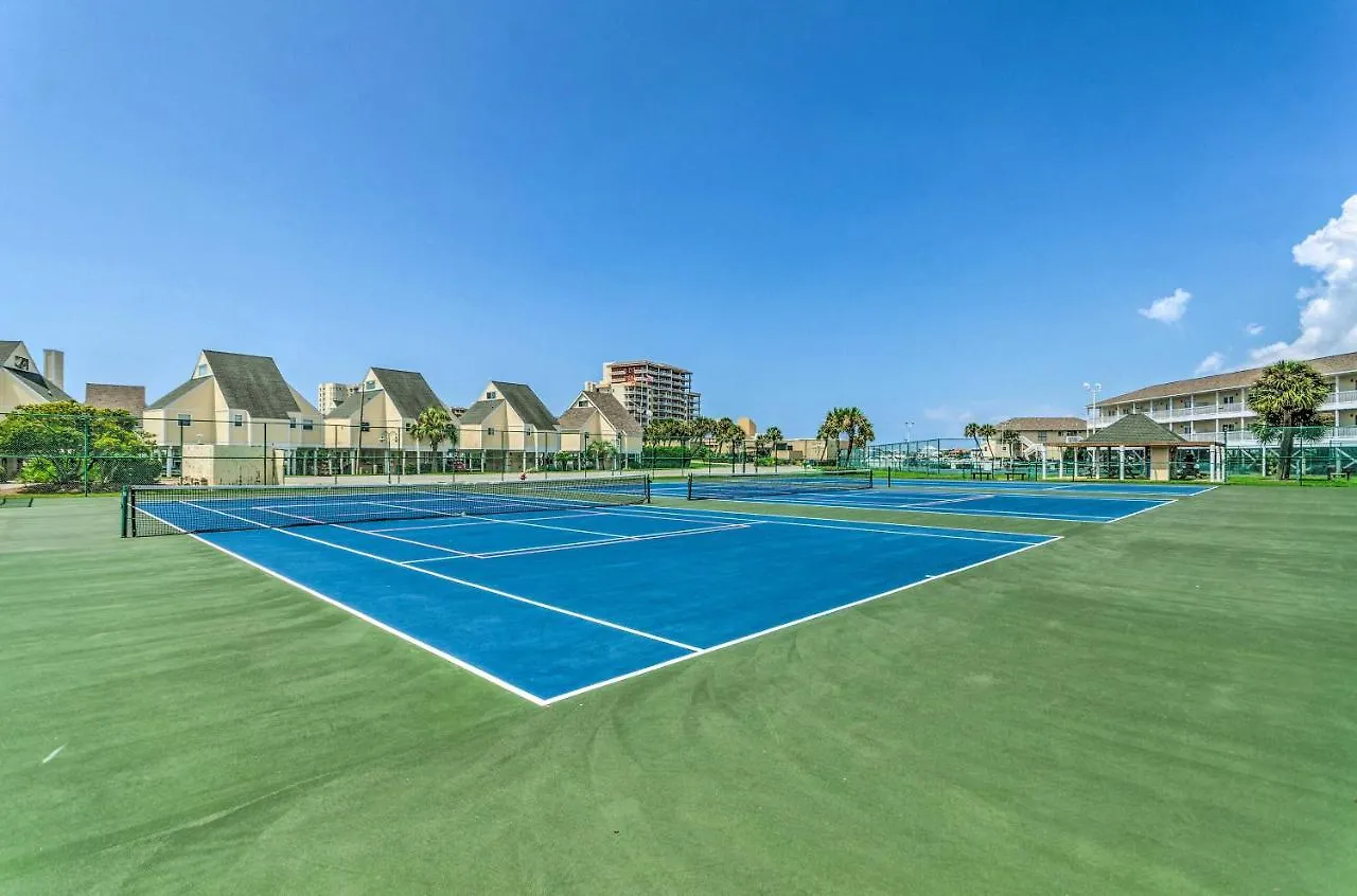 Sandpiper Cove Escape On Canal - Walk To Beach! Apartment *