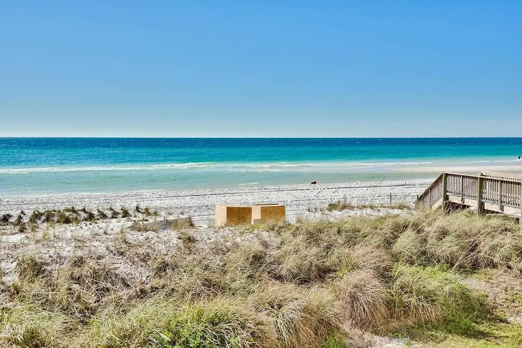 Apartment Seafarer, Gulf Front Condo, Right On The Destin