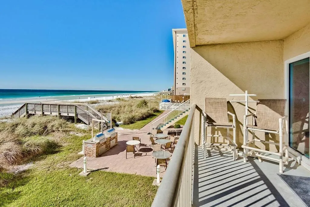 Apartment Seafarer, Gulf Front Condo, Right On The Destin