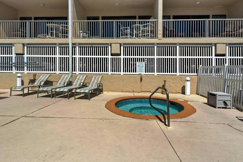 Seafarer, Gulf Front Condo, Right On The Apartment *