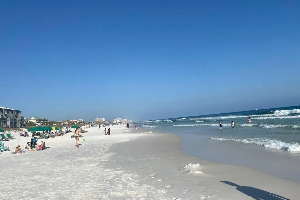 Jewel 5bd-3 1/2 Bath -5 Min Walk To Beach! * Destin