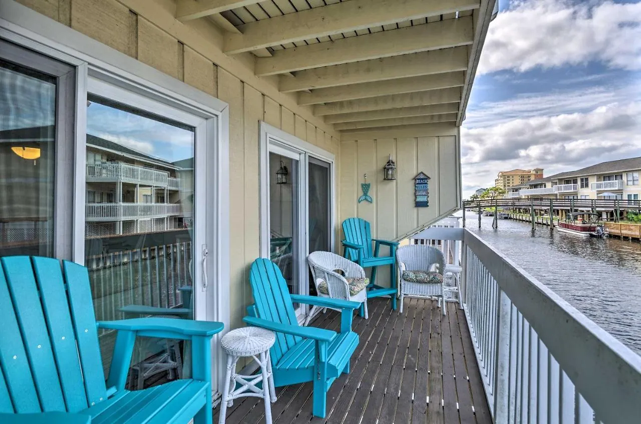 Sandpiper Cove Escape On Canal - Walk To Beach! Destin