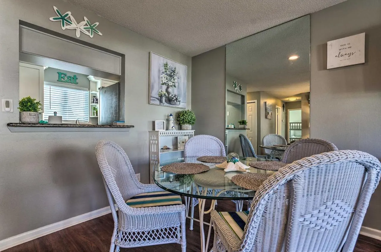 Sandpiper Cove Escape On Canal - Walk To Beach! Apartment Destin
