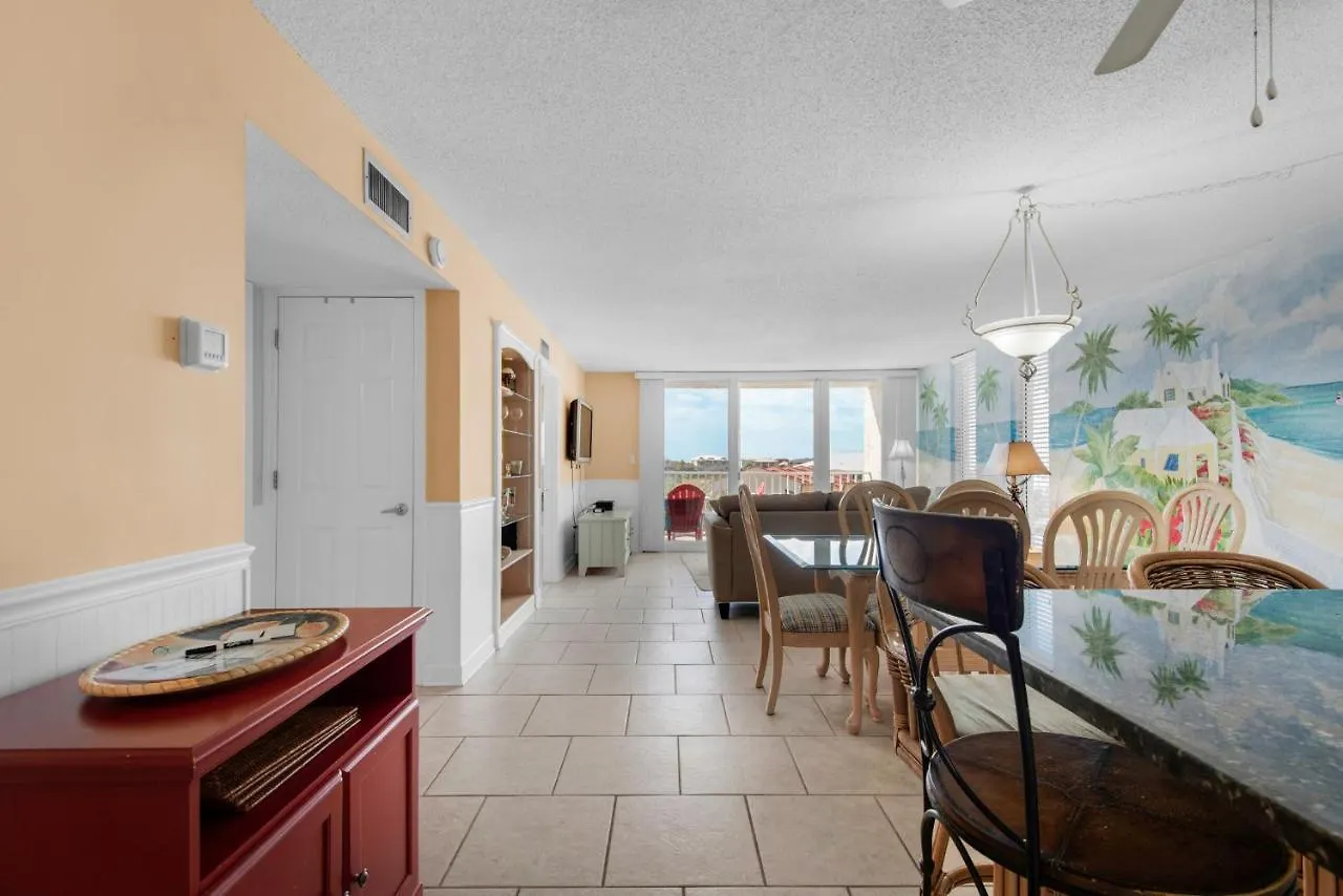 Dolphin Point #406c