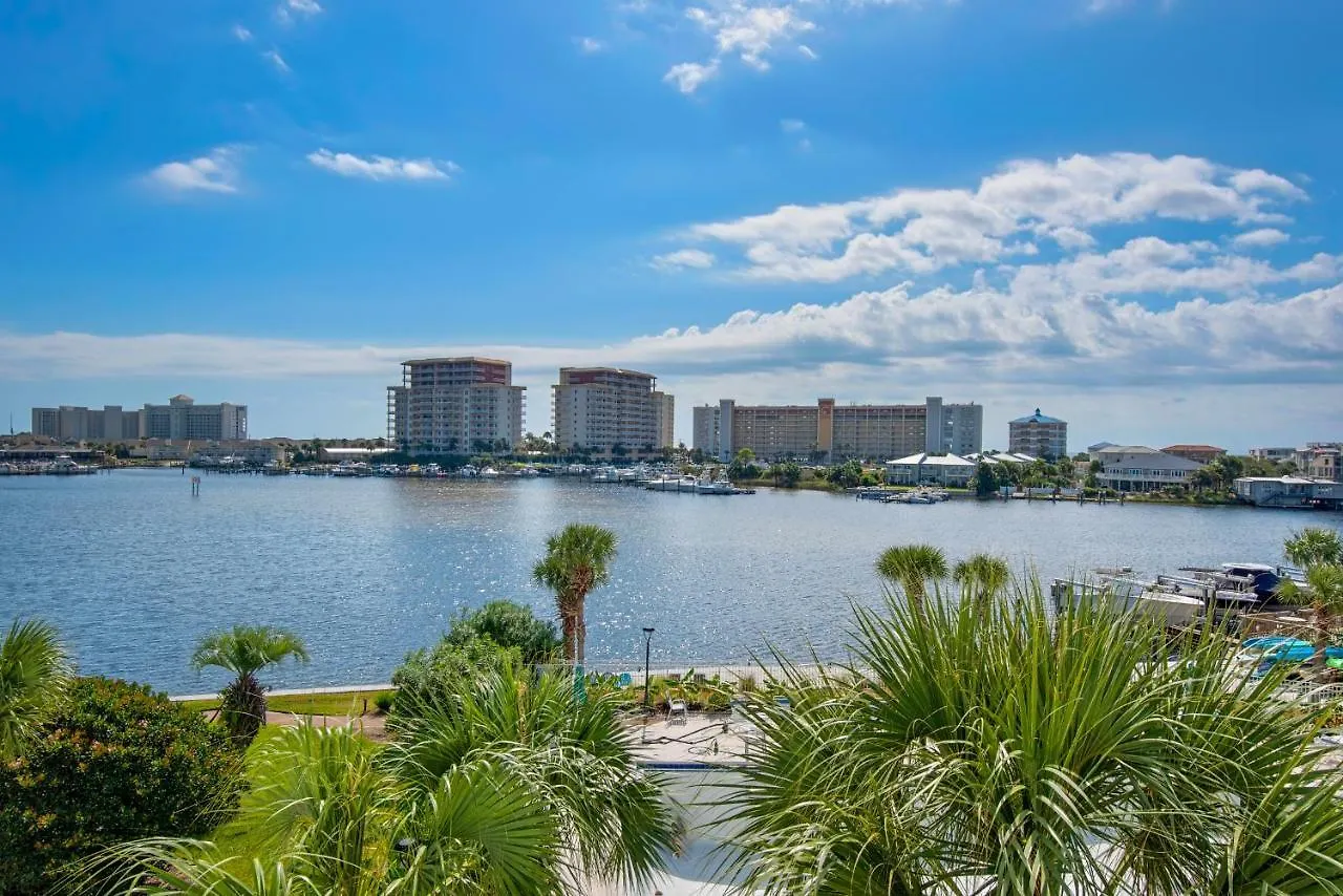 Dolphin Point #406c Apartment *