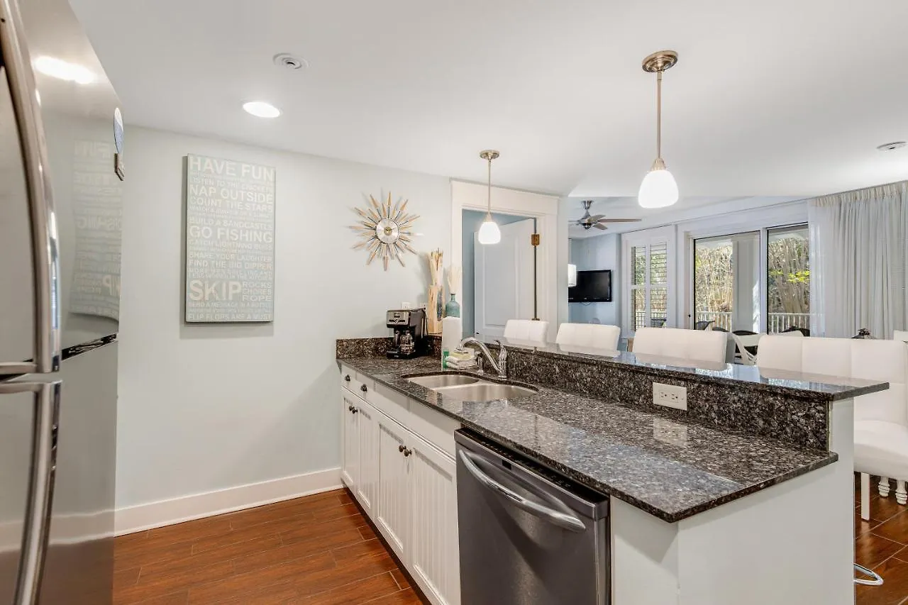 Sandestin Baytowne Wharf 449 Market St * דסטין
