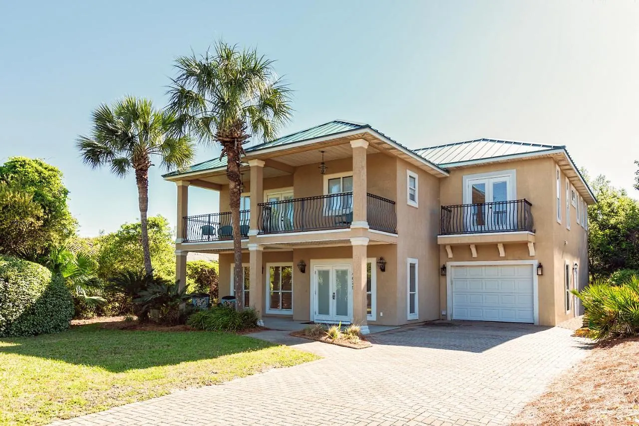 Holiday home Destination Destiny