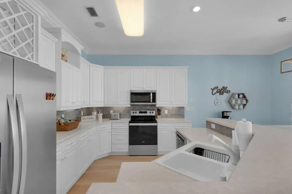 Private Heated Pool, Golf Cart & Walk To The Sugar In *