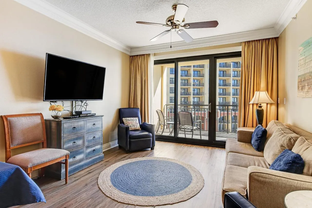 Emerald Grande Destin