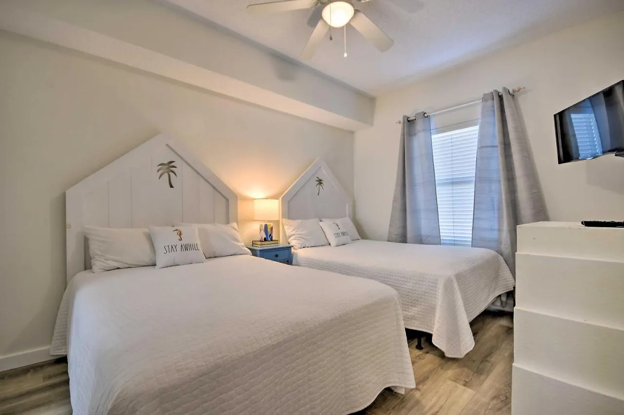 Renovated Luxury With Sweeping Ocean Views! Appartamento