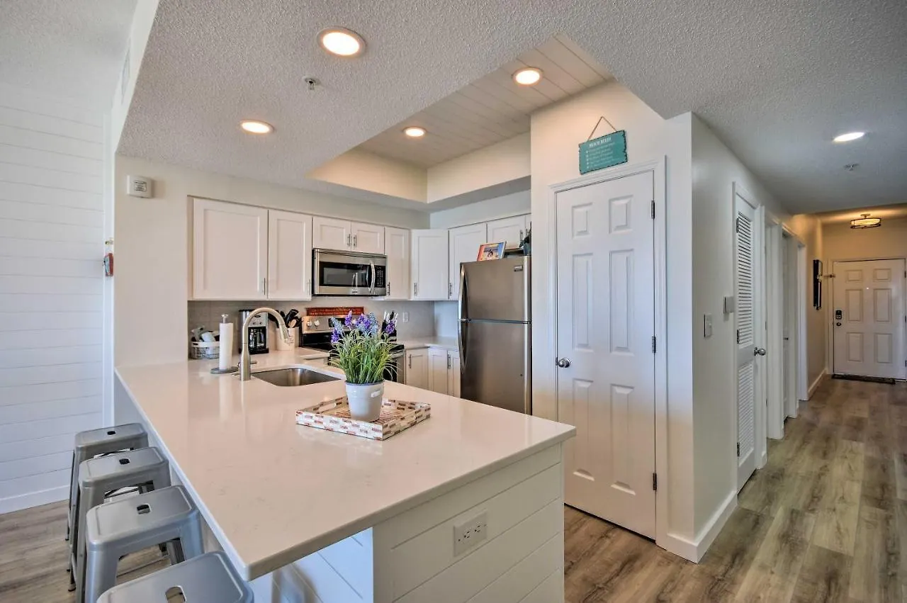 Renovated Luxury With Sweeping Ocean Views! Appartamento *