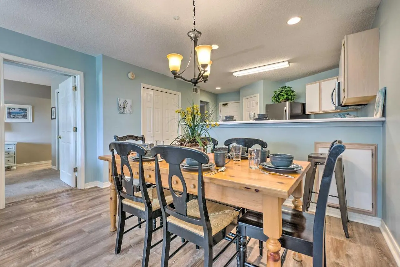 Charming Miramar With Perks! Apartment