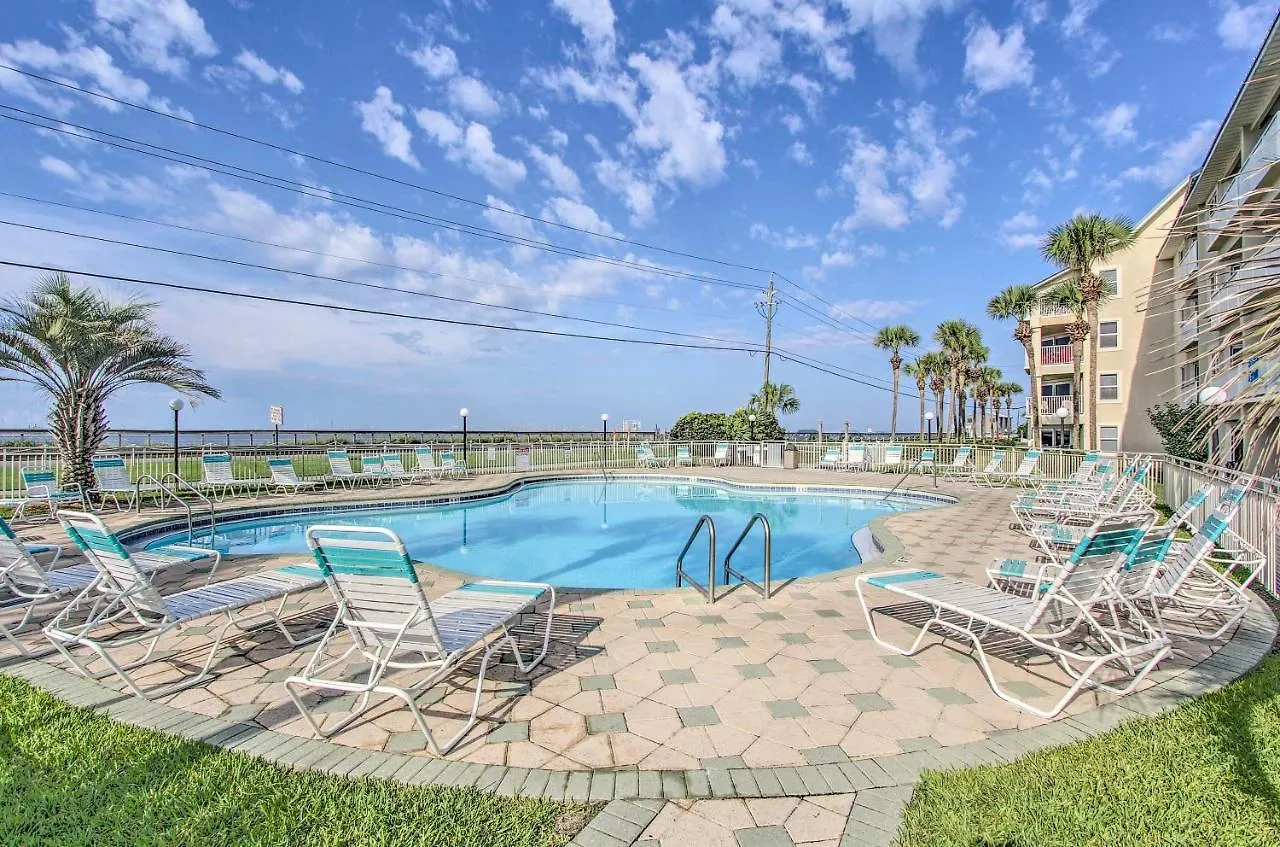 Charming Miramar With Perks! Apartment *