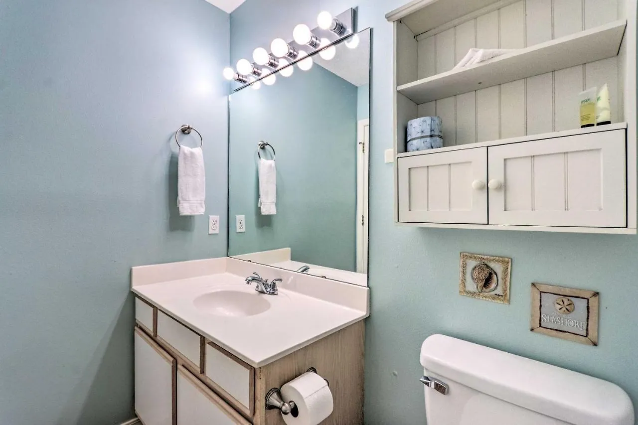 Charming Miramar With Perks! Destin