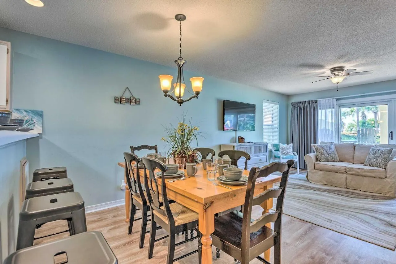 Charming Miramar With Perks! Destin