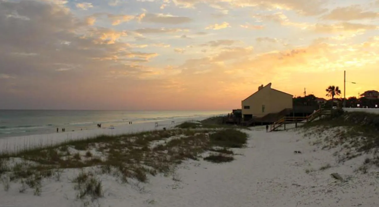 Lakeview #6- Emerald Searenity * Destin