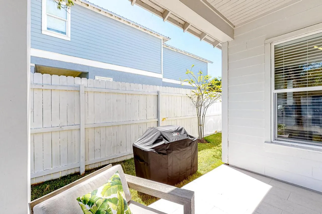 Sea La Vie Holiday home