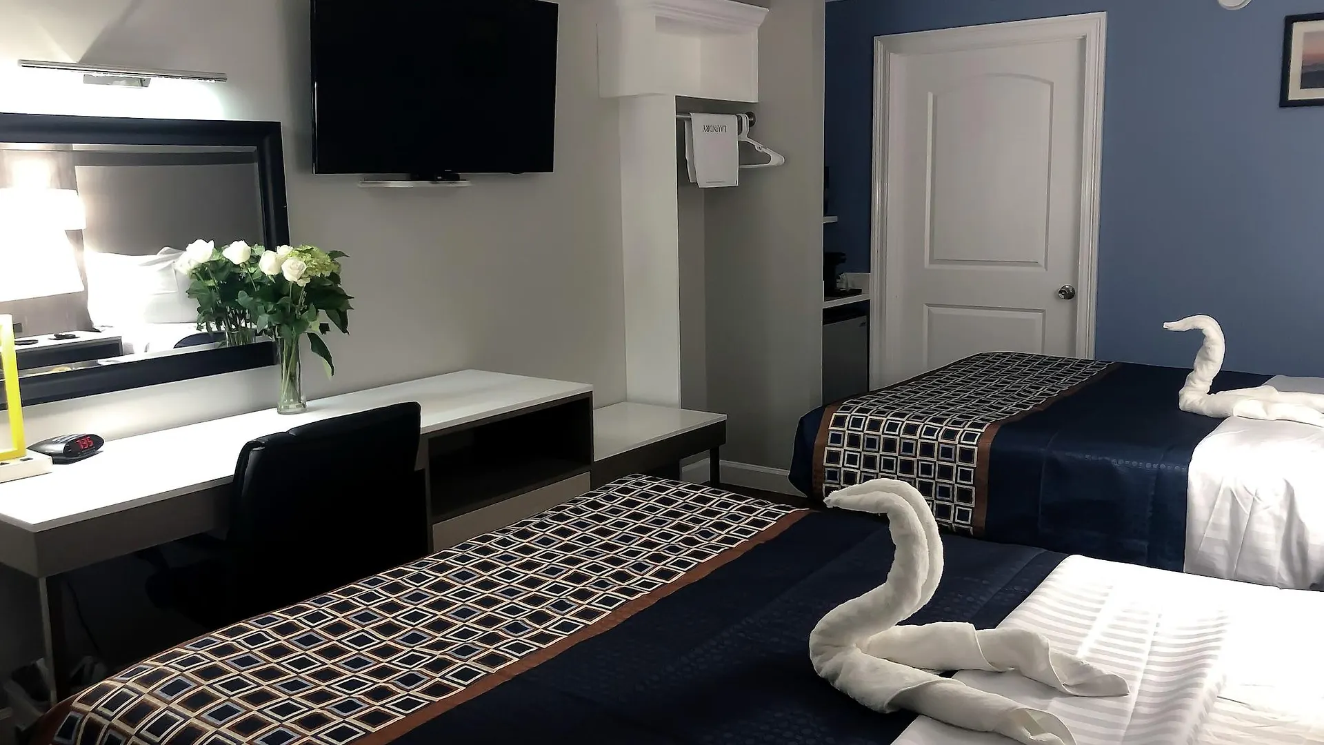 & Hotel Destin