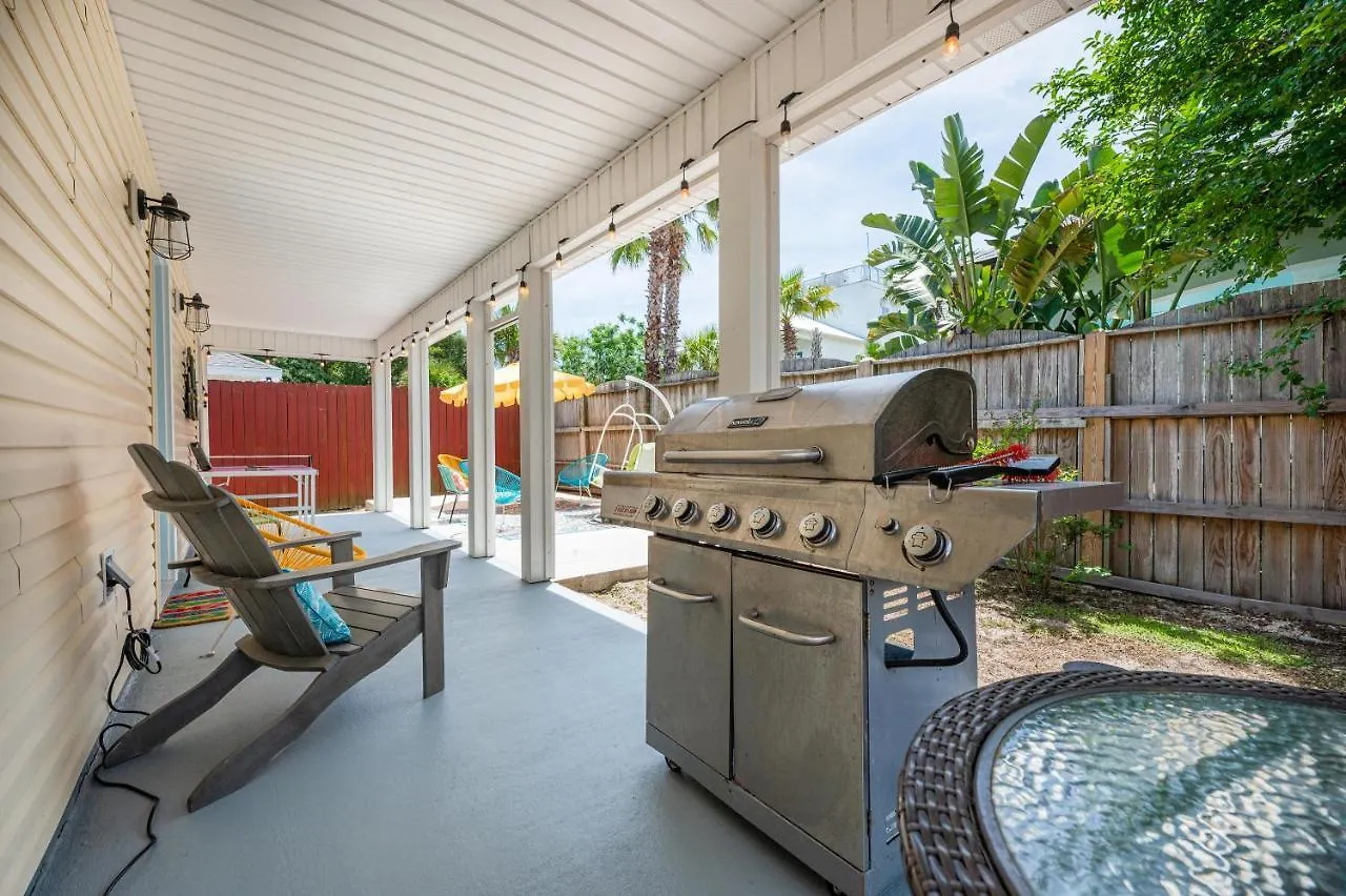 Private Access, Fenced Yard & Pet Friendly, Pool, Life House