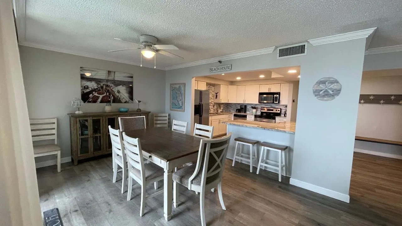 Coastal Tides At Enclave 403a