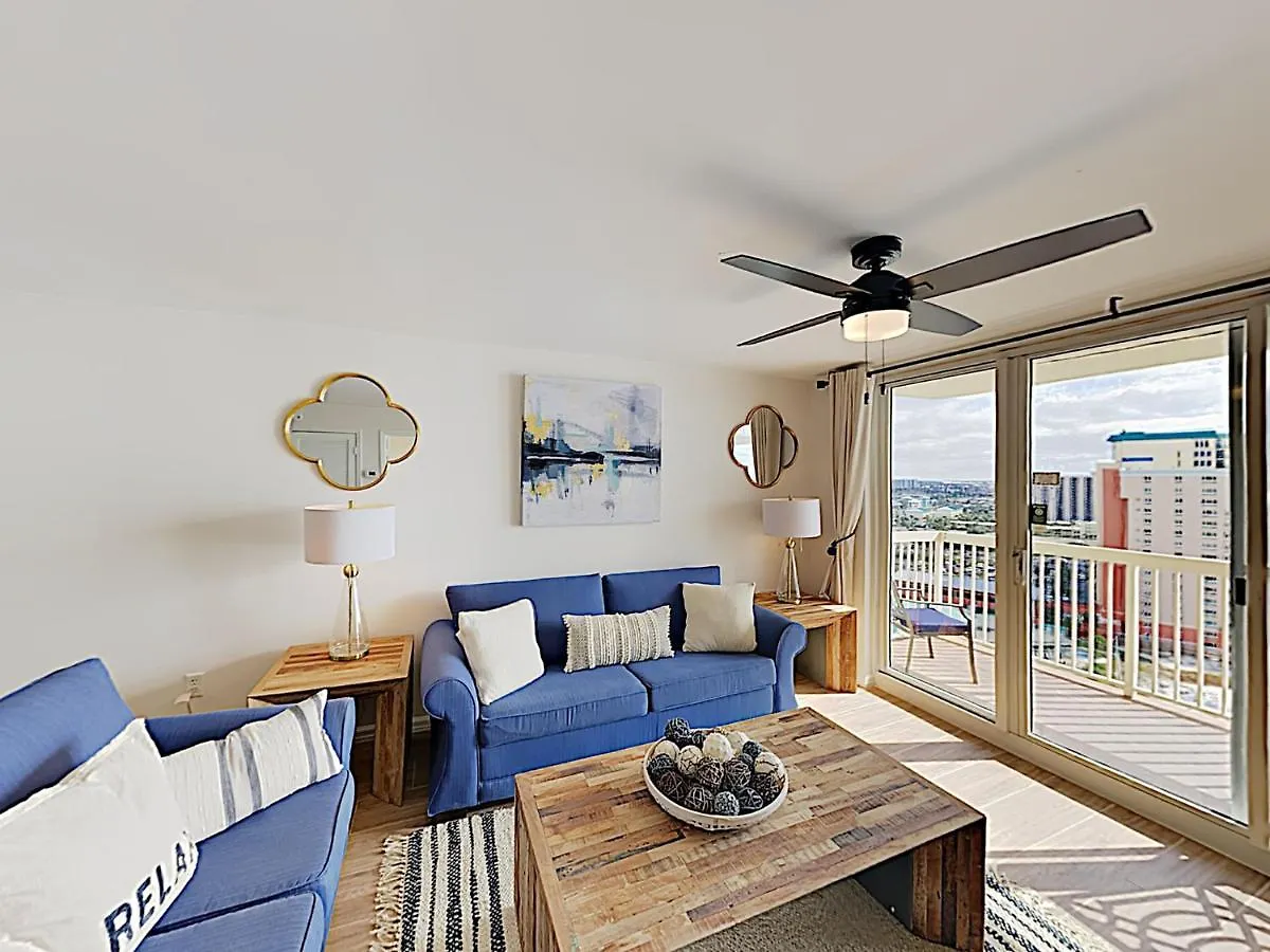 Amazing In With Outdoor Swimming Pool And 2 Bedrooms Apartment *