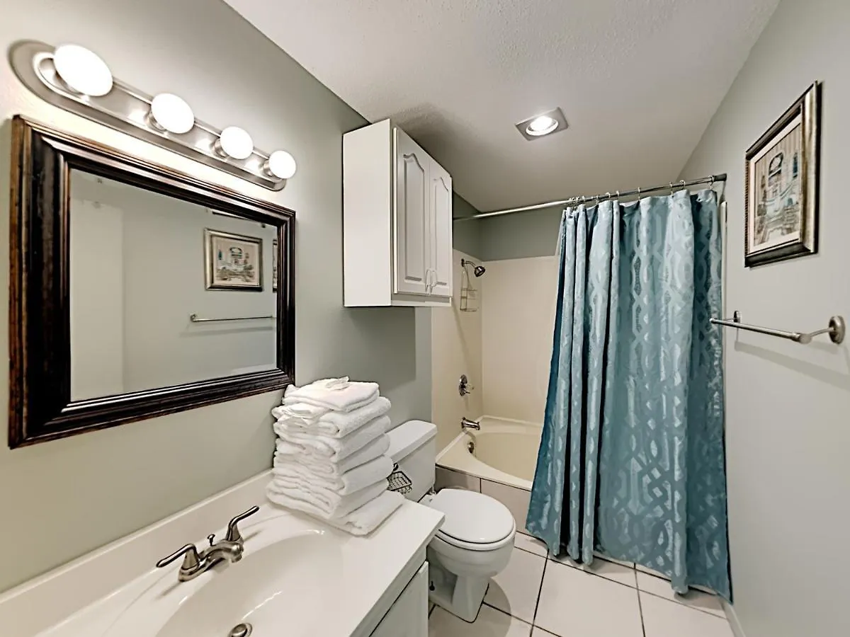 Apartment Sandpiper Cove #8210 *