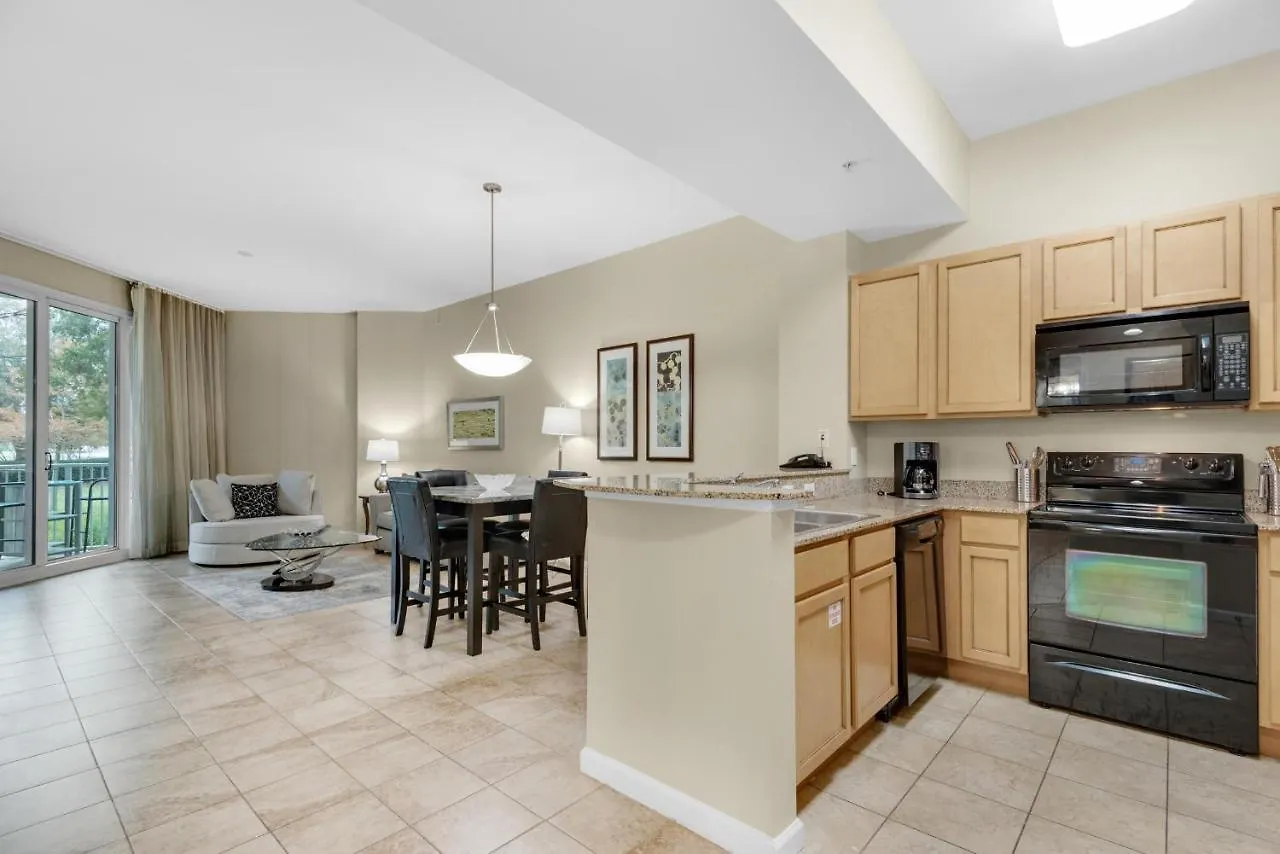 Palms #2106 Jr. 2br