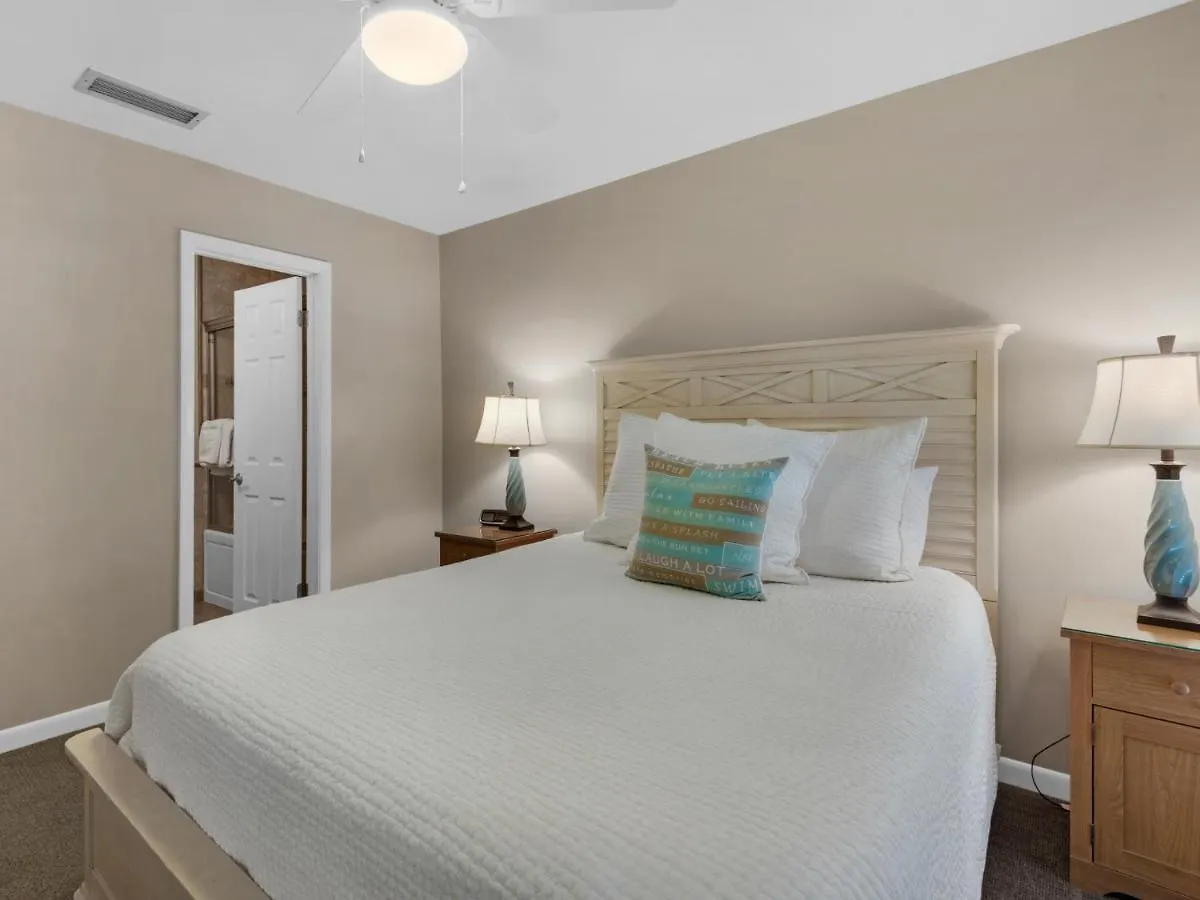 Seamist Townhomes 1 By Newman-dailey * デスティン