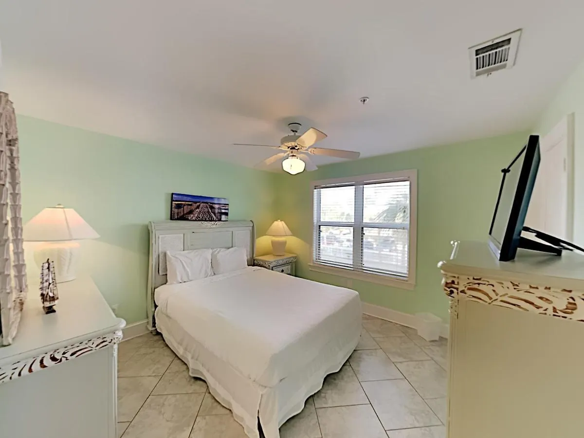Crystal Dunes #201 Apartment *
