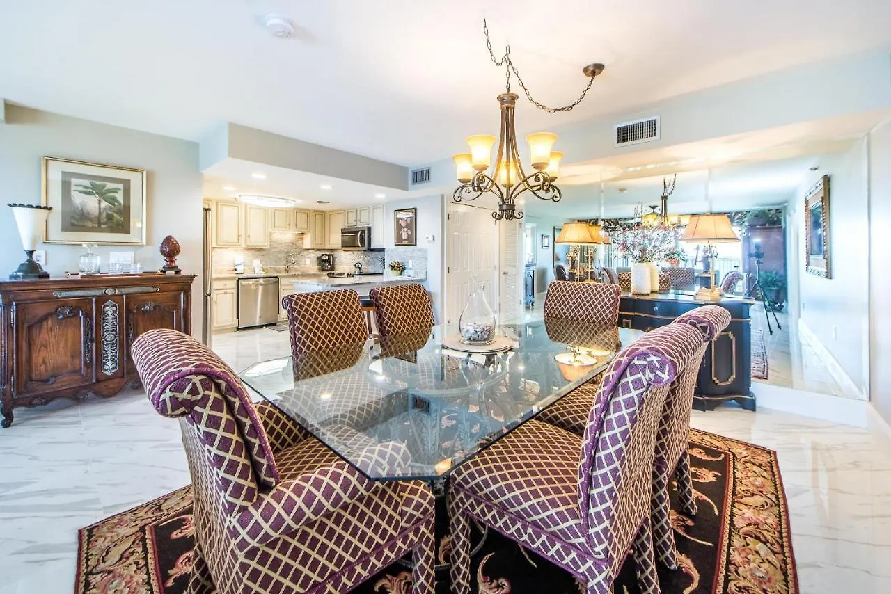 Apartment Waterview Towers 202