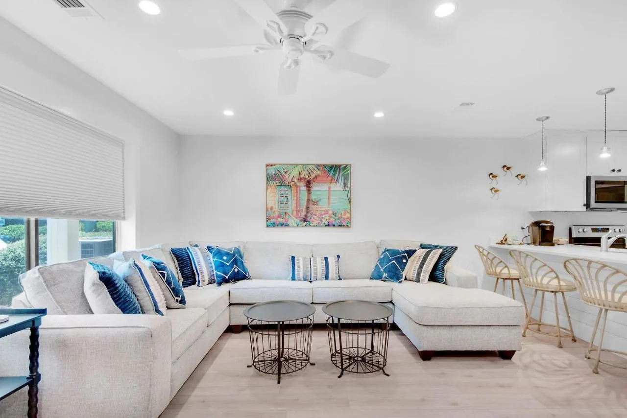 Sandprints E9- Shoeless Joe Holiday home Destin