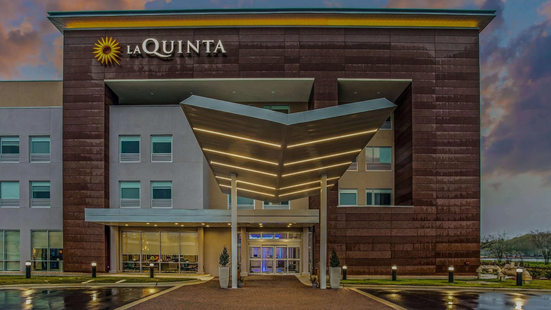 Hotel La Quinta & By Wyndham Miramar Beach-destin