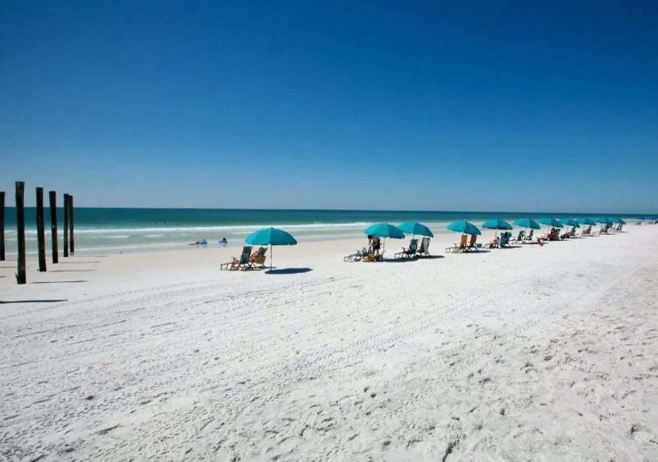 Apartment Crystal Sands By To