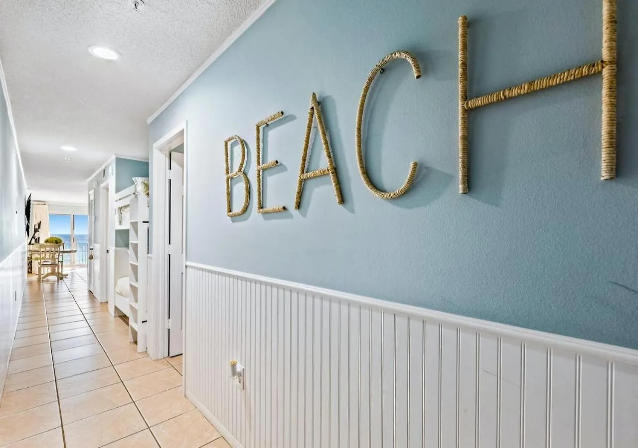 Apartment Crystal Sands By To