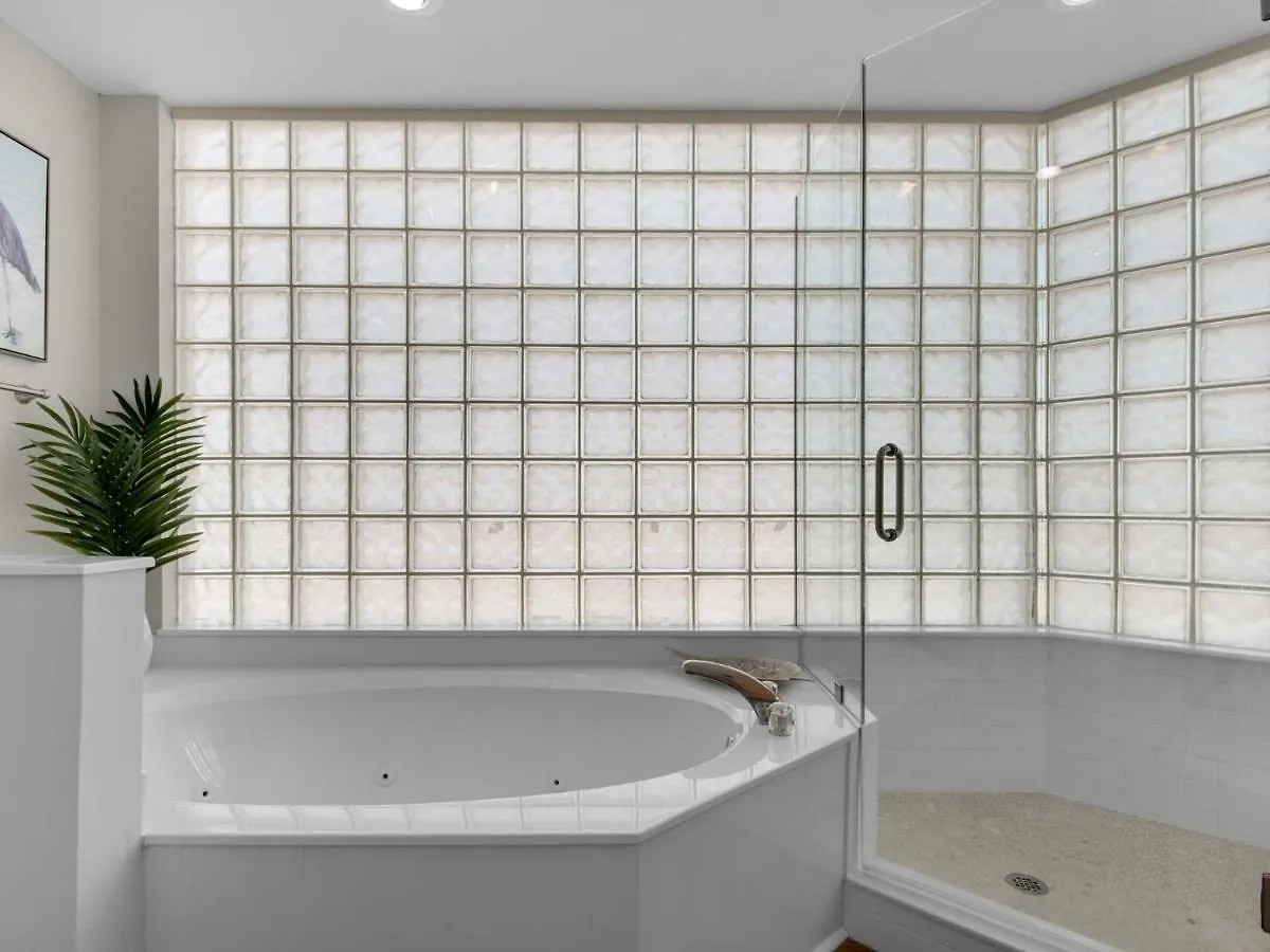 Sterling Sands 401 By Newman-dailey *