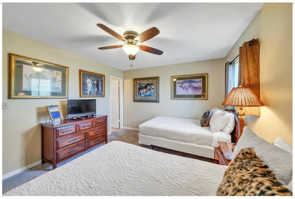 펜션 New Listing!!! 4 Min Walk To The Beach!
