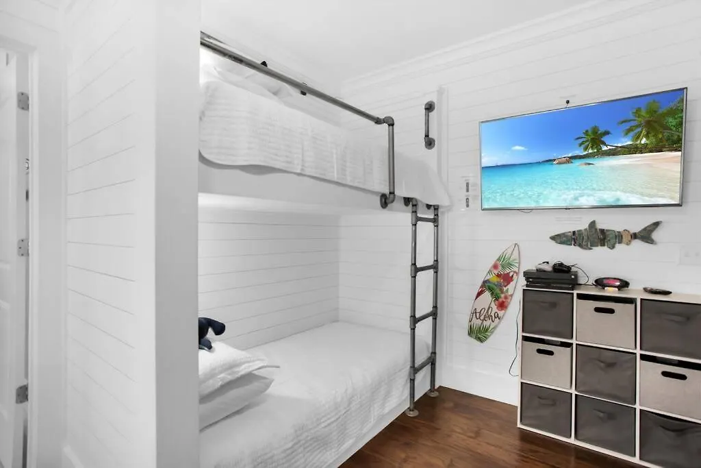 Large 4 Bedroom With Bunk And 2 Golf Carts! Destin