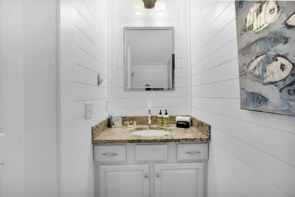 Large 4 Bedroom With Bunk And 2 Golf Carts! Holiday home Destin