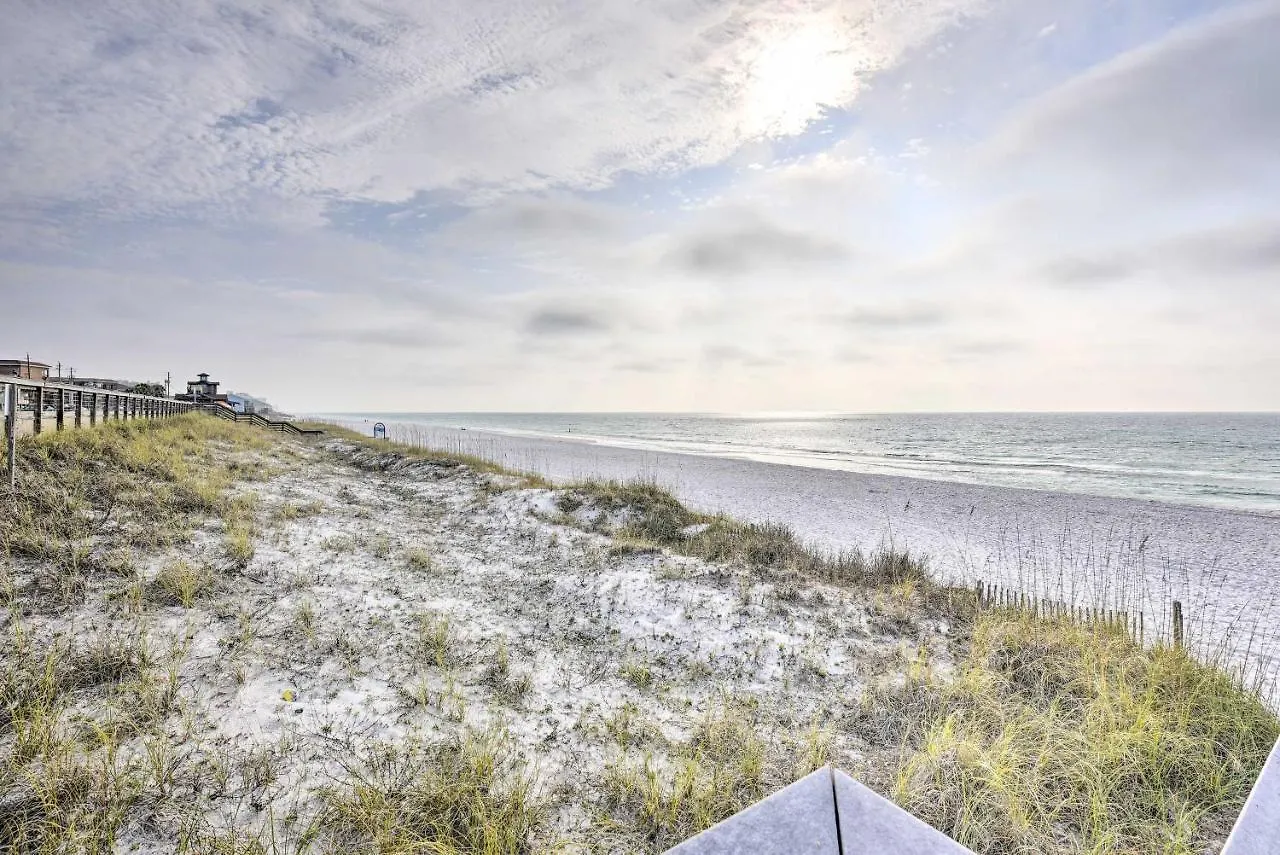 Miramar Townhome With Balcony Near Ocean! Casa vacanze Destin