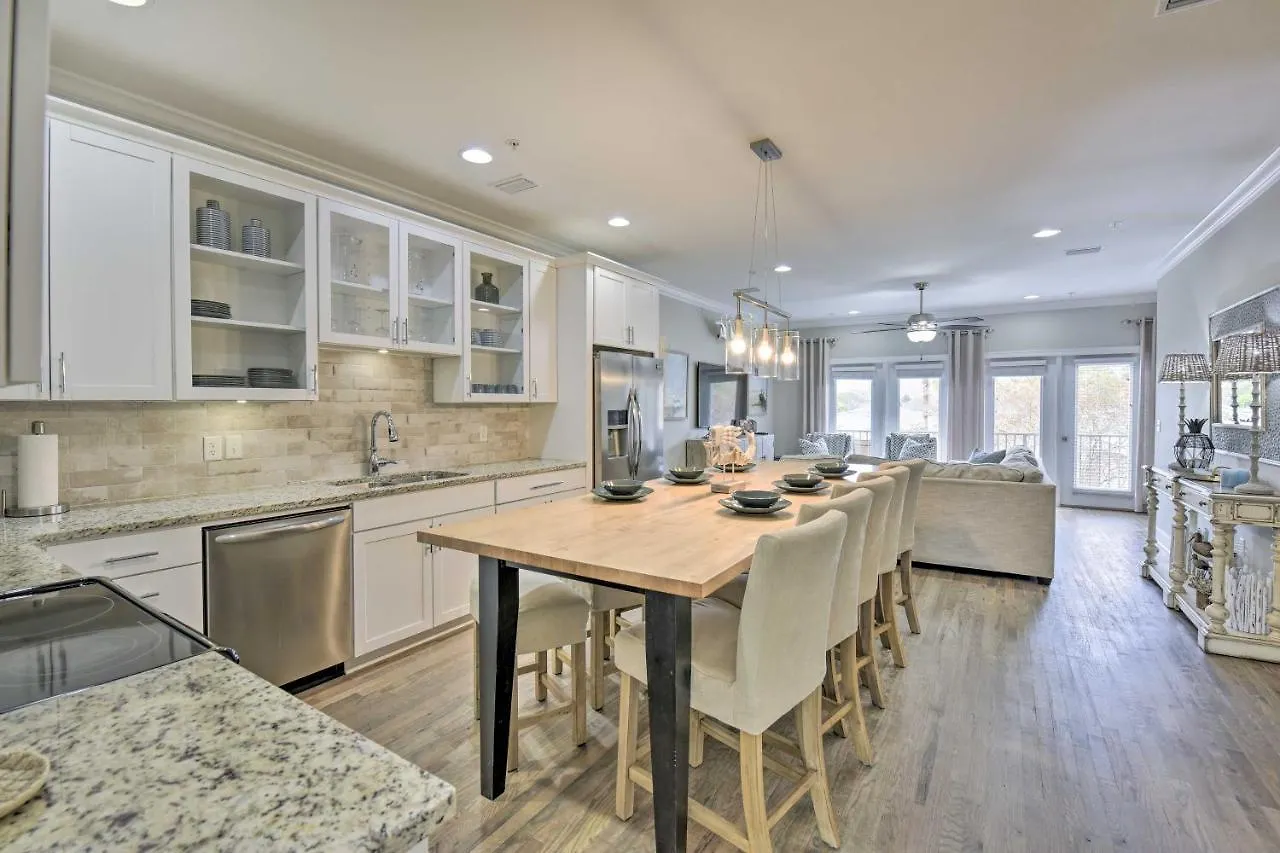 Miramar Townhome With Balcony Near Ocean! Casa vacanze Destin