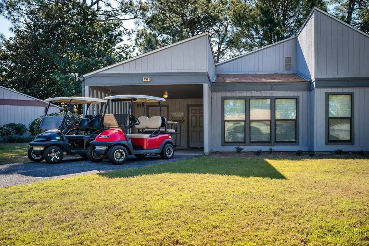 Augusta 552 - Dollar Links *